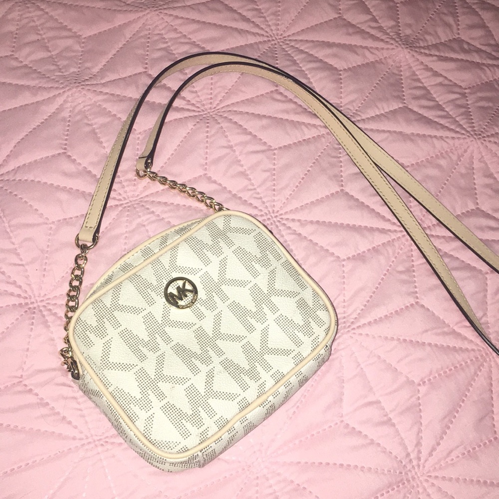 MK satchel